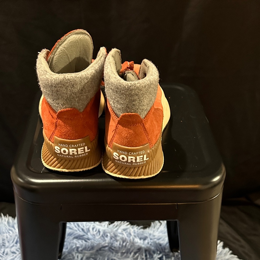 Sorel Gray and White High-Top Sneakers - Picture 3 of 3